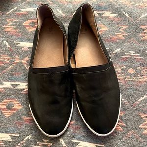 Frye Melanie Slip On